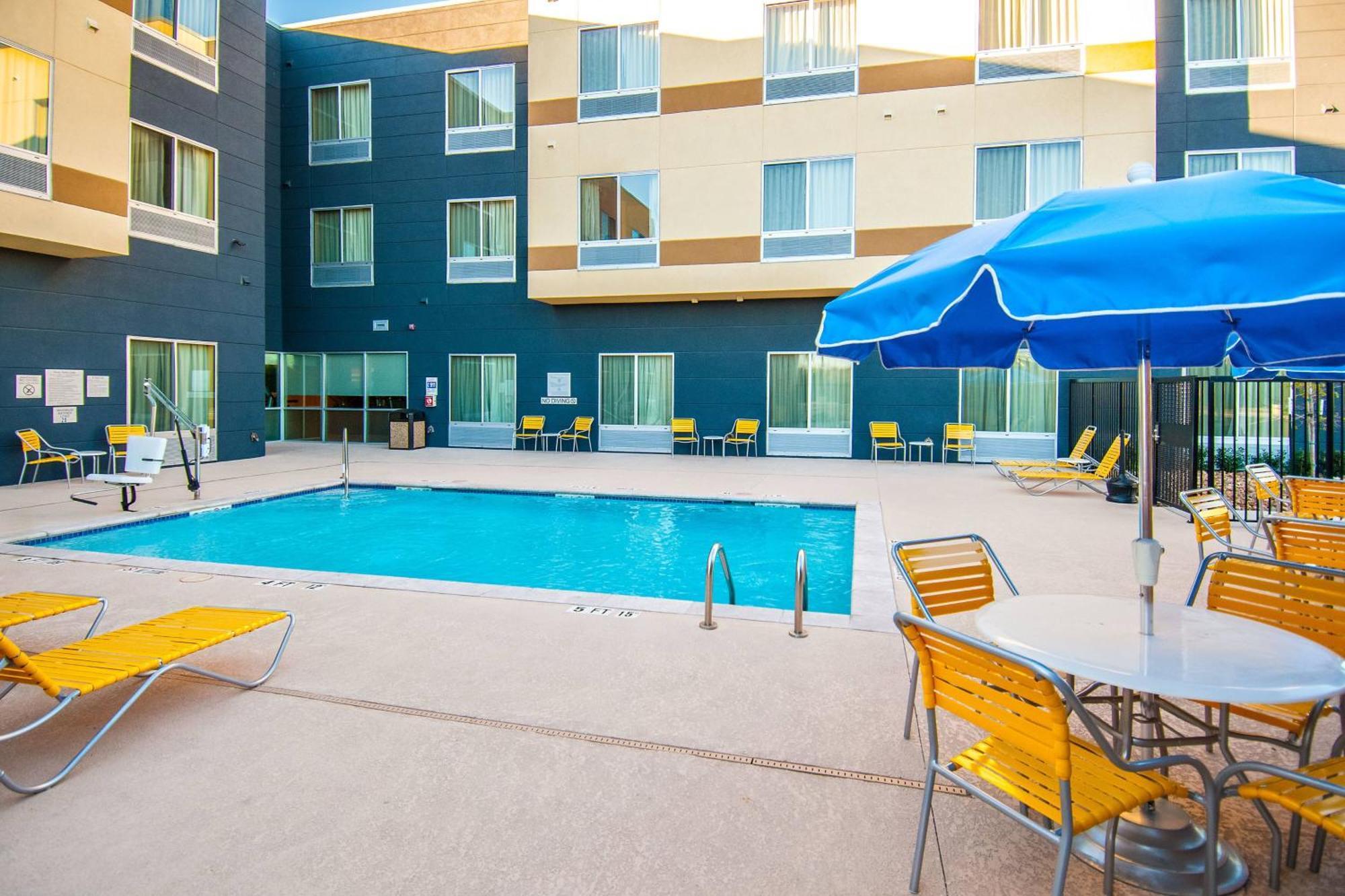 Fairfield Inn & Suites By Marriott San Antonio Brooks City Base Exterior photo